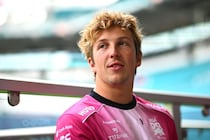 リアム・ローソン、オフは慈善活動。母国ニュージーランドで乳がん研究の募金企画に協力……参加者に同乗走行を提供