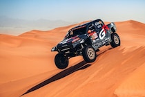 ダカールラリー、今大会最長ステージなのに大接戦！　ステージ8はトヨタ勢がワンツー