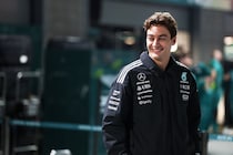 メルセデスとの契約交渉が遅れた原因！？　ラッセルが希望した条件とは「FIAに相談した方がいいかも……」