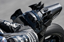 【MotoGP】アプリリアがまたしても空力で進化。MotoGPセパンテストで試されたリヤウイングをチェック