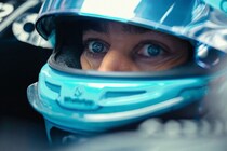 チャンピオン最有力のラッセル、アストンマーティンを警戒？「F1はビューティーコンテストじゃないけど、あのクルマは美しい」