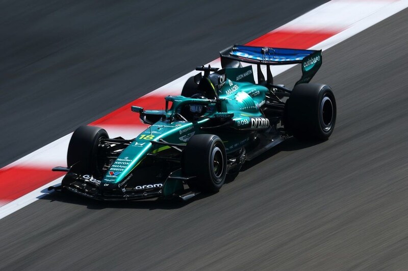 バーレーンF1テスト3日目午前：アストンマーティン・ホンダは今日も出力制限か？　最高速を抑えて走行。最速ラッセルはレース想定走行も完了