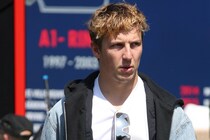 リアム・ローソン、SNSを全削除「すごく楽になった」。深刻化するネットいじめについても問題提起