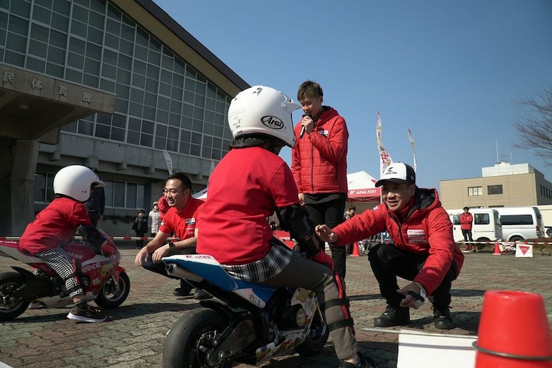 全日本ロードの日本郵便 NTT docomo Businessが能登半島地震の復興イベントに参加。「“橋渡し”の役割を担う」こと目指す