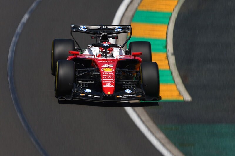 F1新時代の幕開け！　FP1はルクレール首位。苦境アストン・ホンダはわずか3周しか走れず