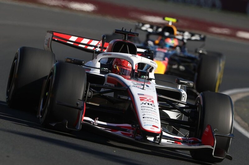 オコン「頭が爆発しそう」新世代F1マシンドライビングの情報処理に脳が悲鳴