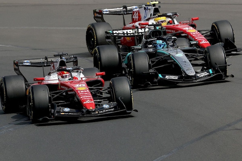 F1オーストラリアGP速報|ラッセル開幕戦を制す! しかしフェラーリ勢メルセデスに肉薄……アストンマーティン・ホンダはデータ取りに徹する