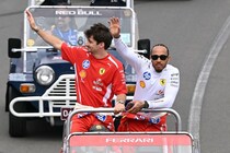 F1は新時代突入でマリオカート化？　特大ブーストで順位を入れ替え合う様が「”キノコ”を使ったみたいだ」とルクレール