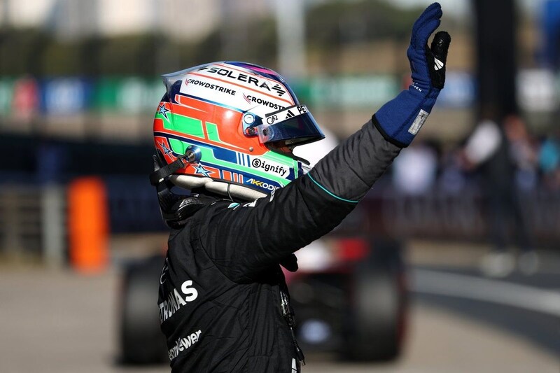 F1の歴史が動いた！　アントネッリがF1史上最年少ポールポジションを獲得。ラッセルはトラブルに泣く……3番手ハミルトンは笑顔｜F1第2戦中国GP予選