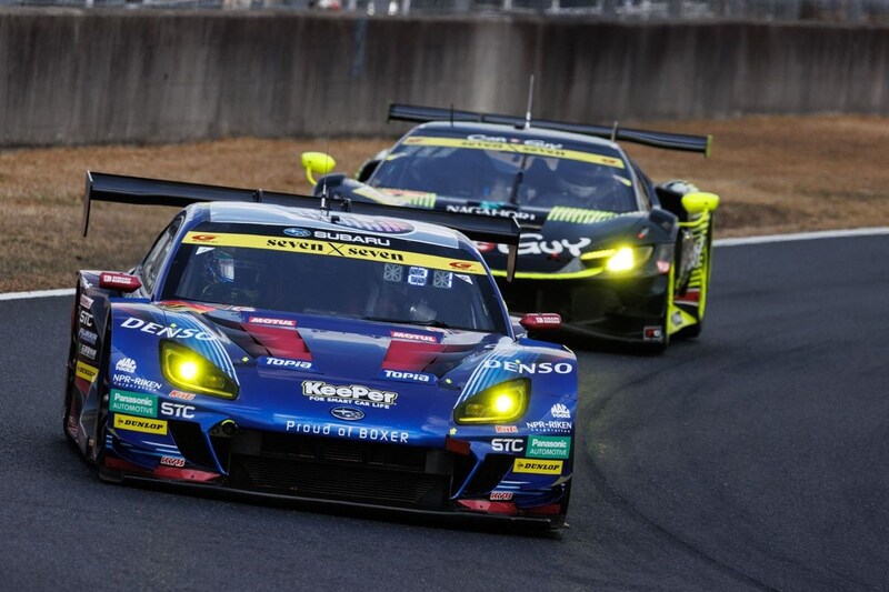 スバルBRZ GT300、新エンジン投入で「楽になった」「余裕がある」と井口＆山内。“逃げ”だけでなく“差し”のレースもできるように？