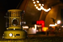 アウトドアの暖房、どれが正解？ おすすめ14選と選び方・注意点を解説