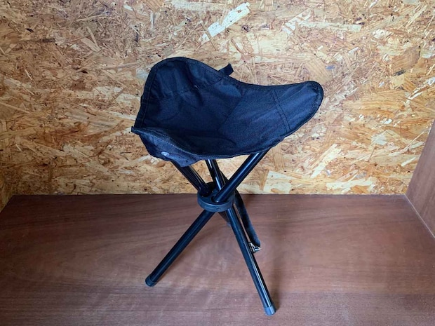 100均で買える軽量でコスパ抜群な折りたたみ椅子8選!ダイソー・キャンドゥ・セリアそれぞれご紹介