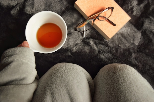 底冷えも一掃！冬キャンプでのホットカーペットの使い方やメリットを完全ガイド