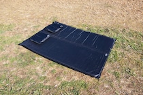 【8cm厚で快眠】ハイランダー「クライマックスインフレーターマット」が腰痛キャンパーを救う！