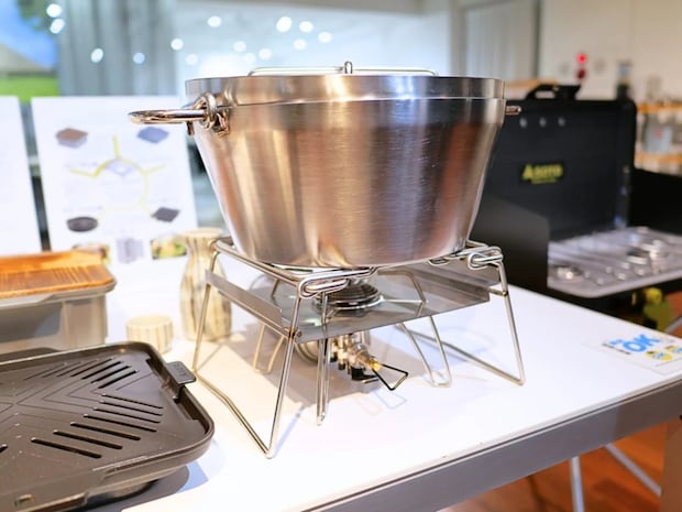 【5月1日発売】ソロから“囲む”キャンプへ。SOTO「カコムシリーズ」がレギュレーターストーブの常識を覆す！