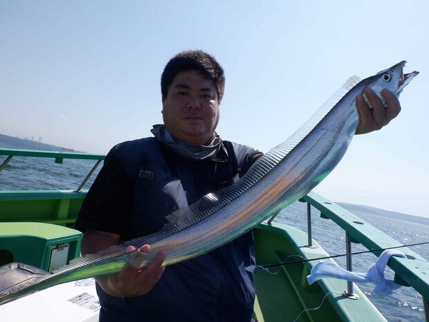 朝のうちはタチウオの方からどんどん喰い付いて来る感じだった！ &copy;釣りビジョン