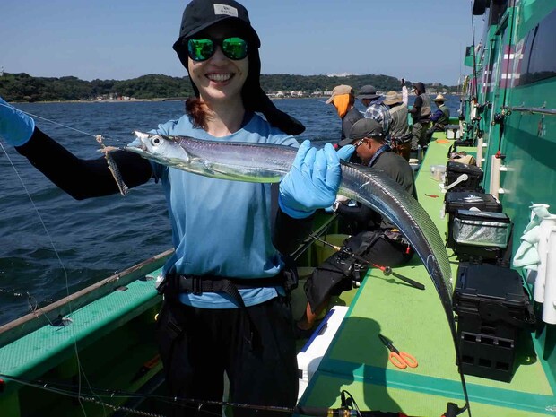 “指3本”前後のタチウオが活発に喰って来た！ &copy;釣りビジョン