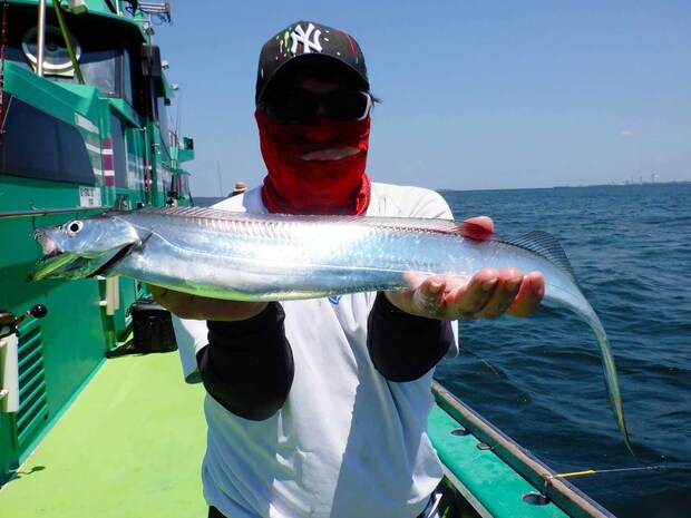 「まあまあのサイズが来てくれました！」 &copy;釣りビジョン