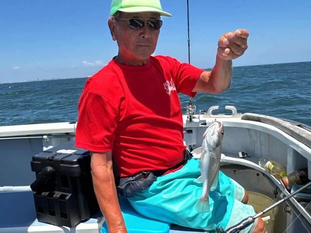 定番ゲストのイシモチ（シログチ）も！ ©釣りビジョン