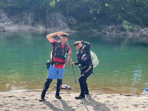 濁りのないダム下へ移動！さあ～ゴールデンタイムとなるか？。 &copy;釣りビジョン