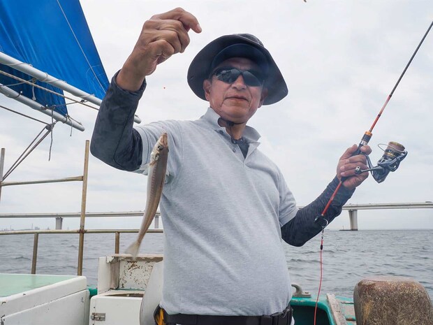 型狙いの場所へポイント移動。 &copy;釣りビジョン