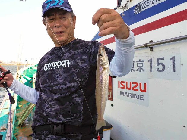 25cmの良型もヒット。 &copy;釣りビジョン