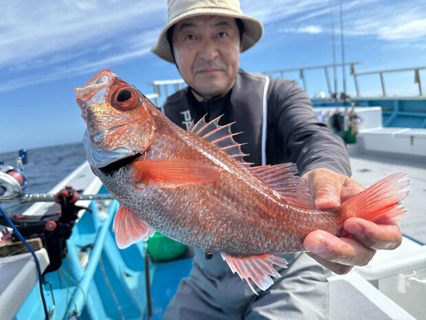 辛抱の釣りで手にした一尾、良かった！ ©釣りビジョン