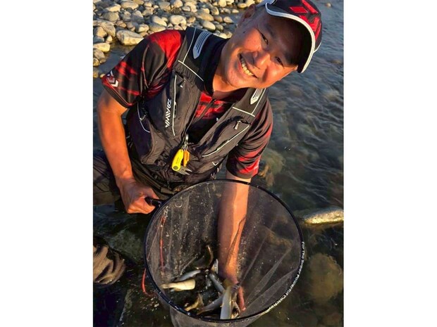 第1回小川CUPチャンピオン！鮎をしっかり循環させコンスタントに掛けていた！ &copy;釣りビジョン