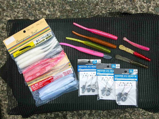 様々なワームにワインドの動きに対応するヘッドの組み合わせ。 ©釣りビジョン