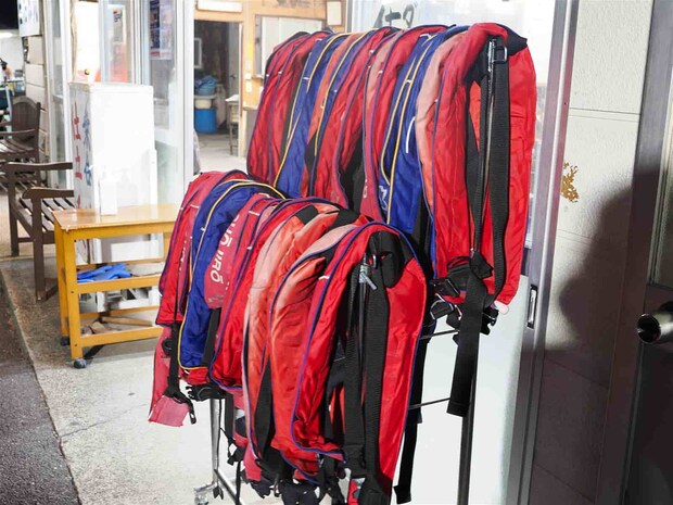 ライフジャケットも貸し出しが有るので安心。 ©釣りビジョン