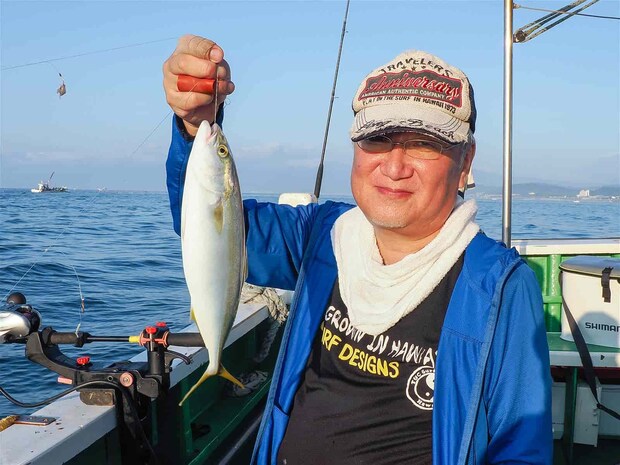 連続でヒットしてくる最高の展開。 &copy;釣りビジョン