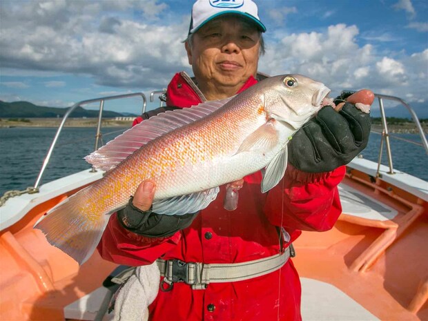 見事なサイズだ。 &copy;釣りビジョン