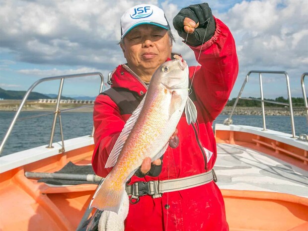 もう一尾追加。 &copy;釣りビジョン