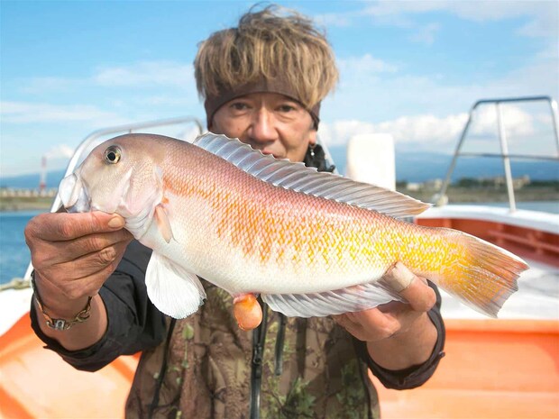 見事なシロアマダイ、おめでとうございます！ &copy;釣りビジョン