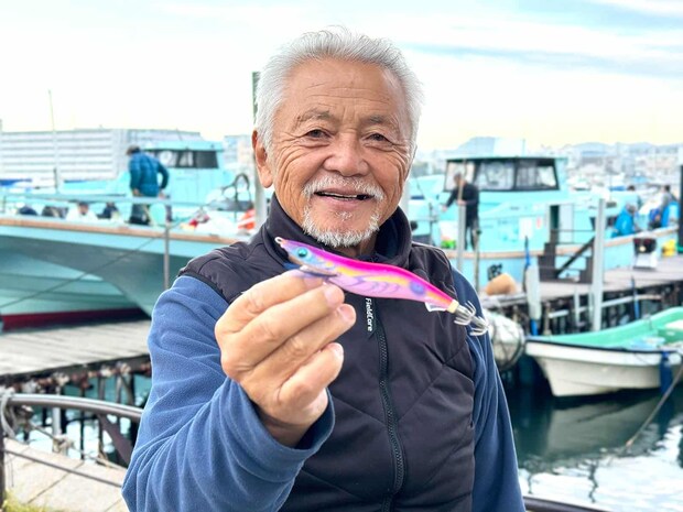 ユーモアと博識の勇治船長、開発に関わった新作エギは近日発売。 &copy;釣りビジョン