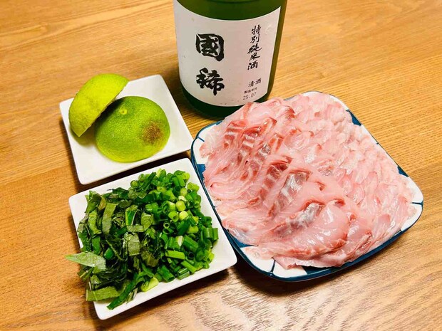 良型尾長は脂たっぷりで、お刺身が最高だった！ &copy;釣りビジョン