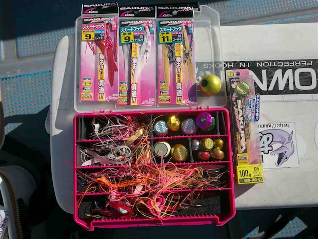 様々なタイプ・ウエイトのタイラバを準備するとよい。 ©釣りビジョン