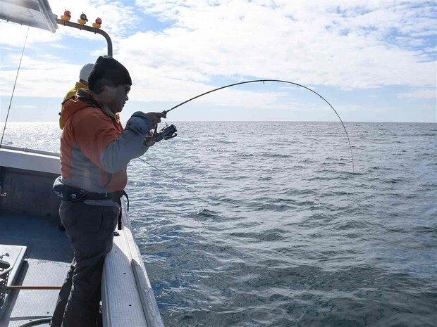 後方とダブルヒット。 &copy;釣りビジョン