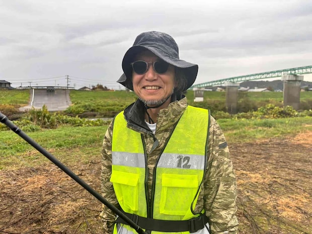 今回の相棒は、一昨年も一緒に釣りをしたアイハラ。小学生時代からの釣り仲間だ。 &copy;横沢鉄平