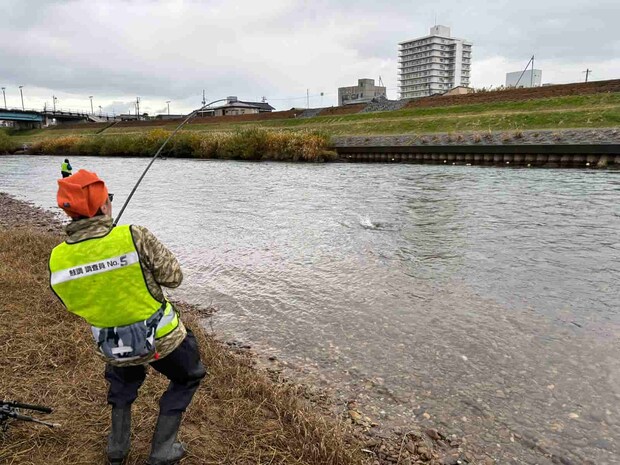 アイハラにヒット！秘密兵器に付け替えたのが吉と出た！ &copy;横沢鉄平