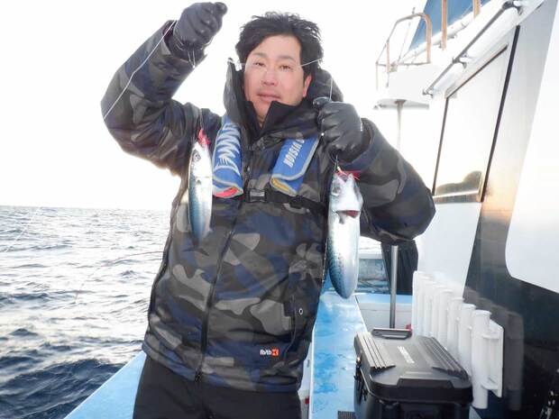 指示ダナは“底近く”、サバの群れは浮いていないようだ。 &copy;釣りビジョン