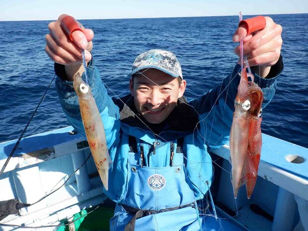 最後の流しでも嬉しいトリプル達成！ &copy;釣りビジョン