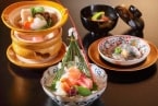 天然ふぐ、クエ、ずわい蟹…冬の三大味覚を味わえる「会席」販売　料理に合う地酒のペアリングも