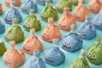 「スライムういろう」“ふっかつ”販売!定番のういろう味&コラボ限定のみかん味･キウイ味の3種をセットに【青柳総本家】
