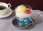 アデリアレトロとのコラボスイーツ発売、プリンアラモードタルトやクリームソーダなどラインアップ【銀座コージーコーナー】