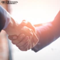 【介護集客コラム】選ばれる事業所になるためのマーケティング戦略とブランディング