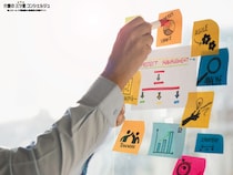 老人ホーム経営の課題と解決策：メリット・デメリットから紐解く高収益化への道筋