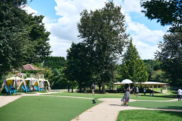 DSF9468 Jeepコマンダーで行く！愛犬と過ごすラグジュアリーリゾート『小谷流の里 ドギーズアイランド』