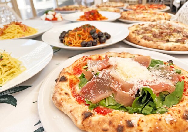 STGI4033 Jeepコマンダーで行く！愛犬と過ごすラグジュアリーリゾート『小谷流の里 ドギーズアイランド』