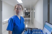 第98回アカデミー賞国際長編映画賞のショートリストに選出　映画『ナースコール』 病院に潜む“歪み”を目撃する90分